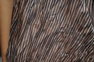 cambodian-narrow-striped-silk-shawl-11075-4 Cambodiansk smalstribet silkesjal (brun)