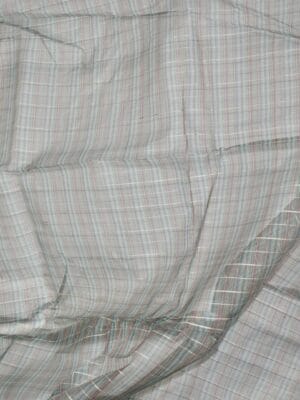 LYSEGRØN-RØD ORGANZA   B22