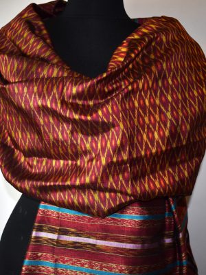 ALBOT.dk | Ikat Silkesaronger
