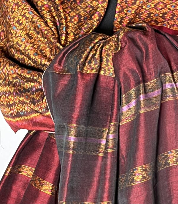 IMG_0020 SMUK IKAT SILKE SARONG. nr.4. k72.