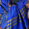 BLÅ -VIOLET SILKE SARONG/STOLA MED GULD IKAT  NR.16.   K72.