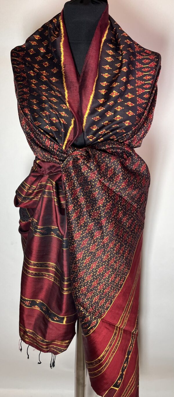 IMG_0095 2 KLASSISK CAMBODIANSK IKAT SARONG nr.18 K72